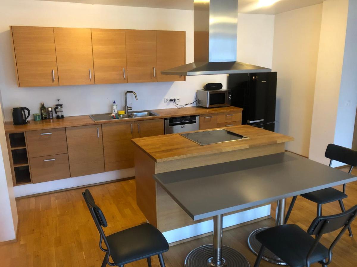 Rez Hlemmur Apartment Reykjavík Exteriör bild