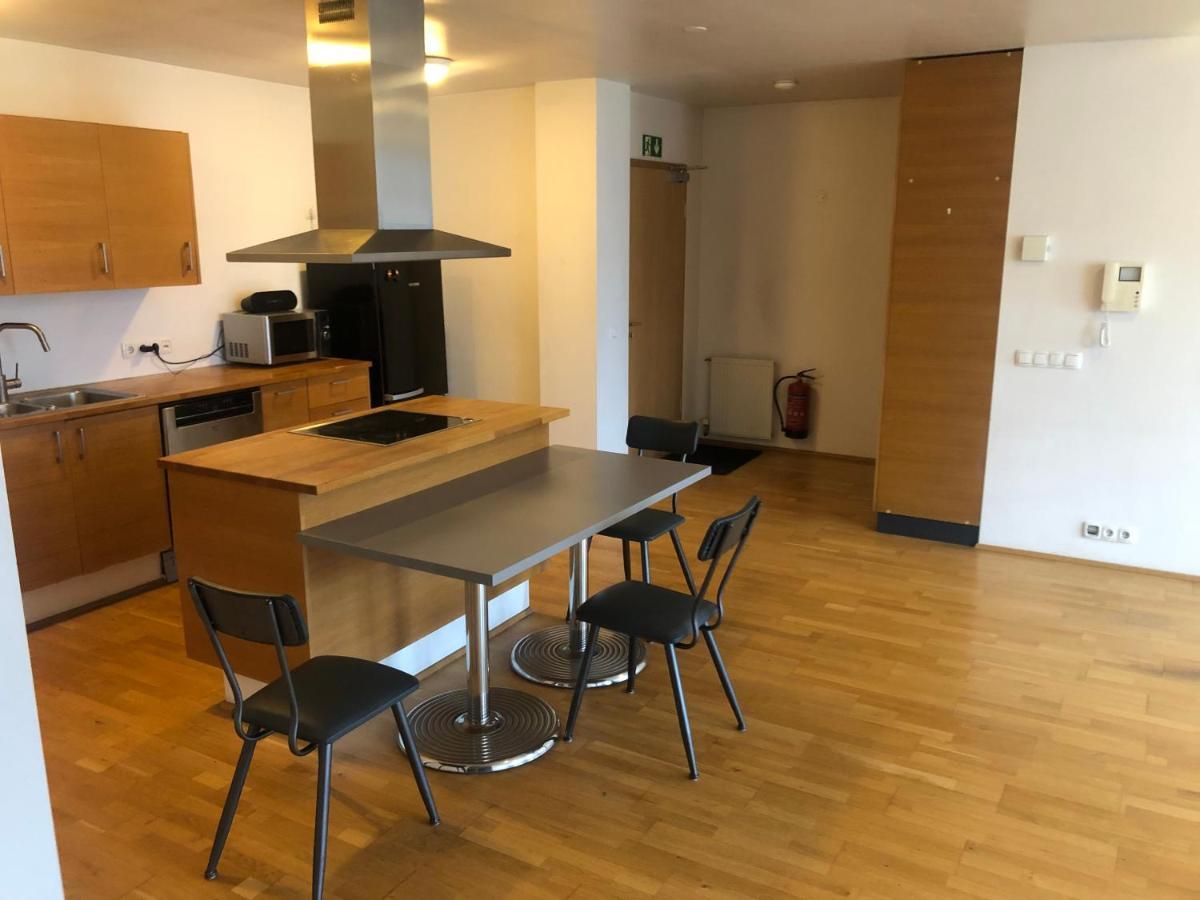 Rez Hlemmur Apartment Reykjavík Exteriör bild